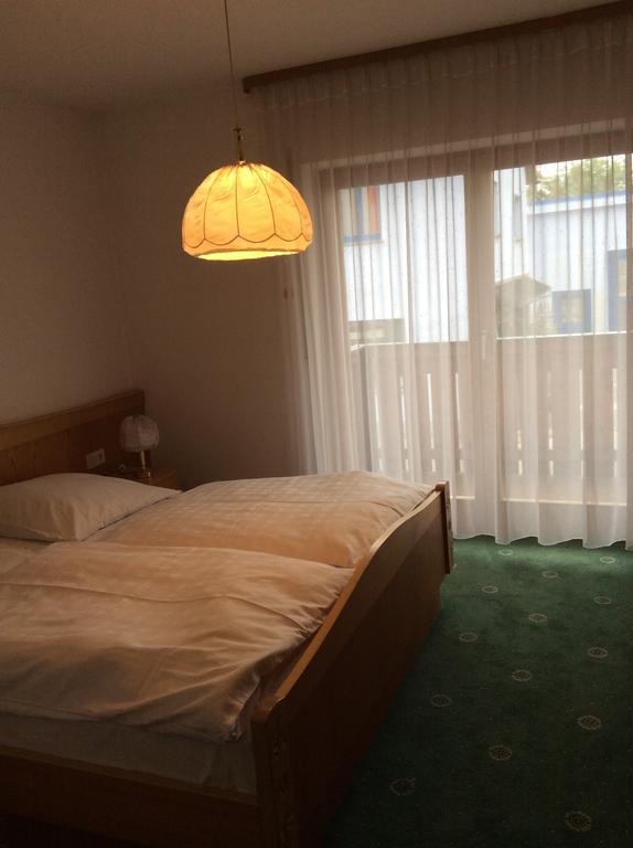 Gaestehaus Schroetter Lam Room photo